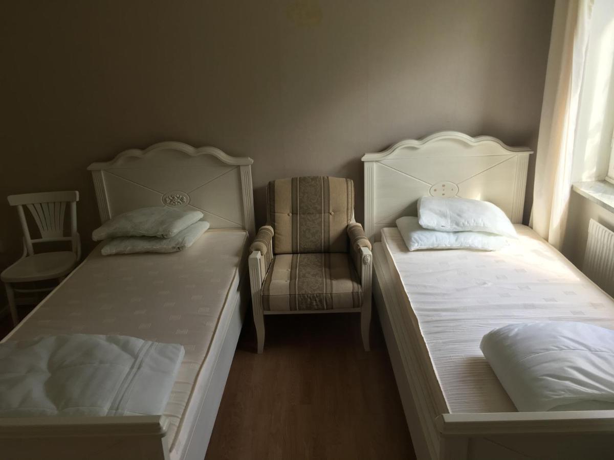 Hostel Svedjegarden Nybble Extérieur photo